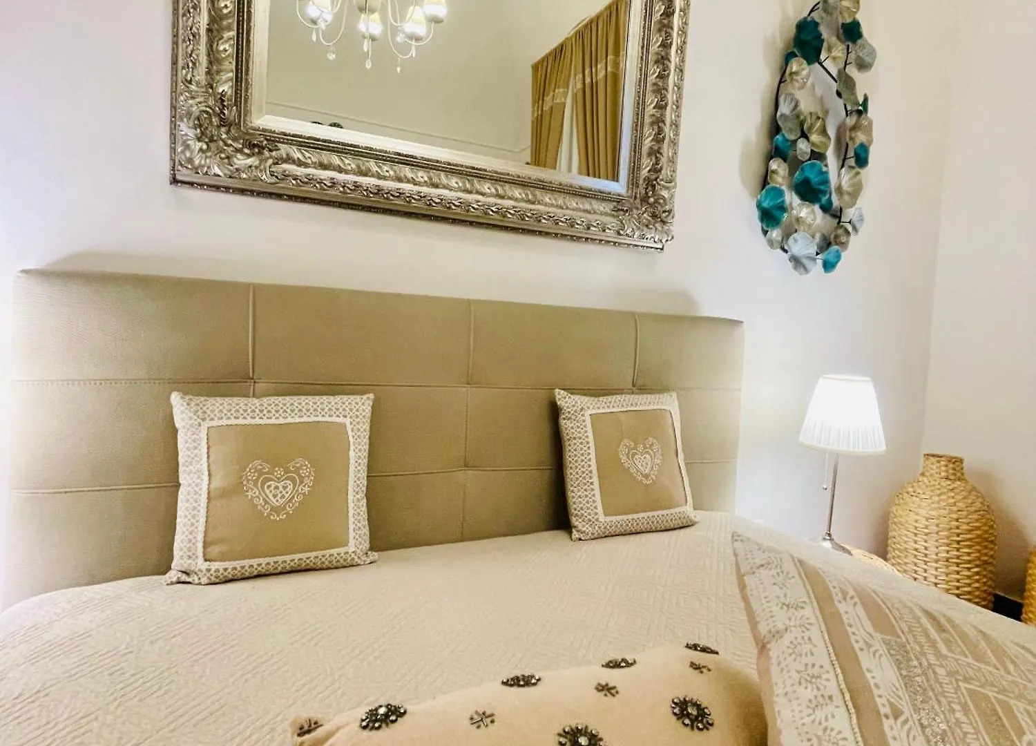 Love Guest House Modugno 0*,